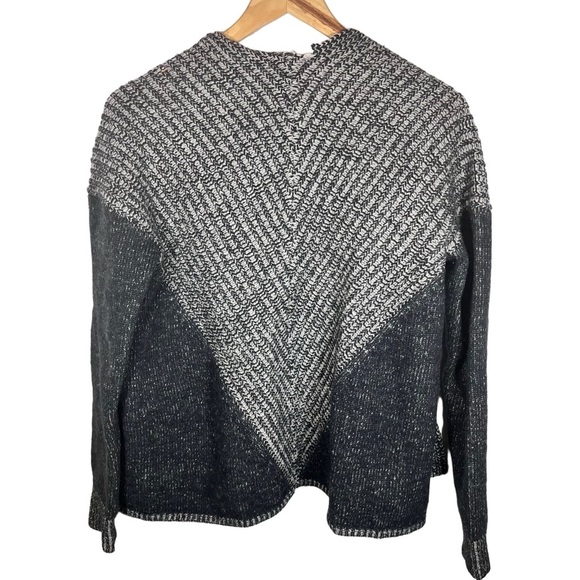 Gap 100% Lamb Wool Grey Chevron Long Sleeve Open Front Cardigan Size Small - Picture 2 of 7